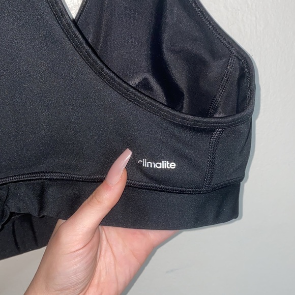 🌲Adidas black sports bra! - Picture 5 of 6